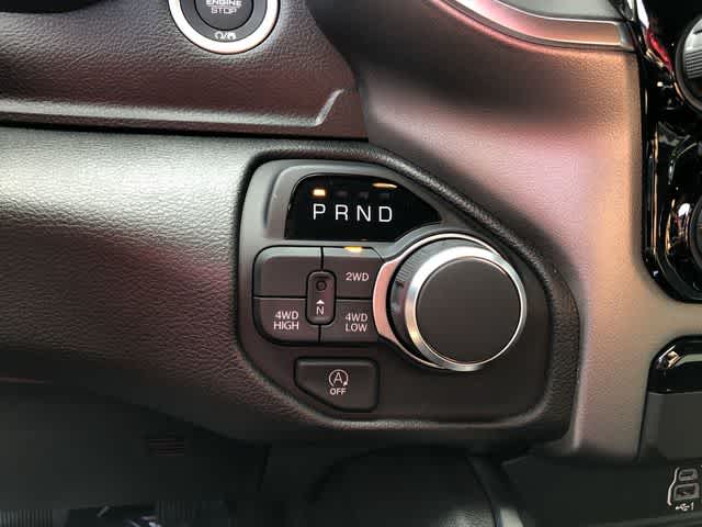 2026 RAM 1500 RAM 1500 EXPRESS CREW CAB 4X4 5'7' BOX