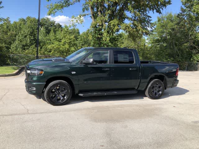 2026 RAM 1500 RAM 1500 EXPRESS CREW CAB 4X4 5'7' BOX