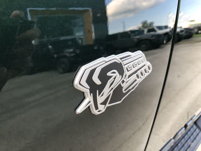 2026 RAM 1500 RAM 1500 EXPRESS CREW CAB 4X4 5'7' BOX