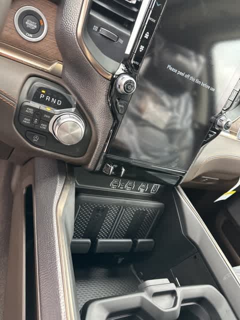 2026 RAM 1500 RAM 1500 LIMITED LONGHORN CREW CAB 4X4 5'7' BOX