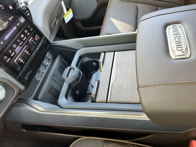 2027 RAM 1500 RAM 1500 LIMITED LONGHORN CREW CAB 4X4 5'7' BOX