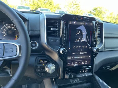 2027 RAM 1500 RAM 1500 LARAMIE CREW CAB 4X4 5'7' BOX