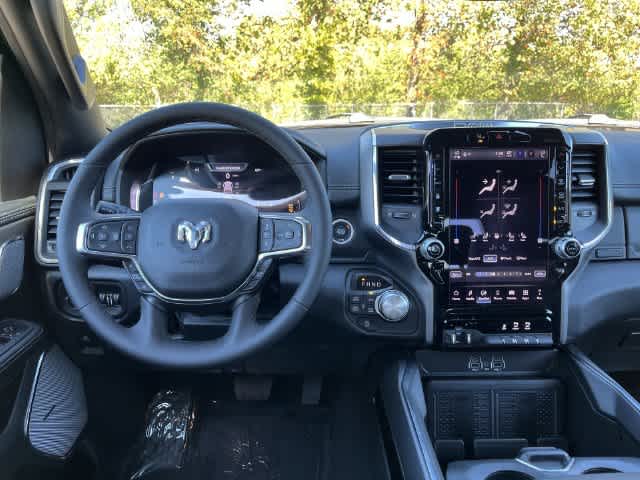 2027 RAM 1500 RAM 1500 LARAMIE CREW CAB 4X4 5'7' BOX