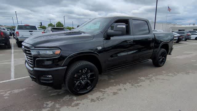 2026 RAM 1500 RAM 1500 LARAMIE CREW CAB 4X4 5'7' BOX