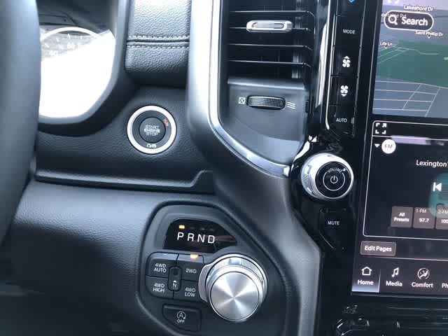 2026 RAM 1500 RAM 1500 LARAMIE CREW CAB 4X4 5'7' BOX