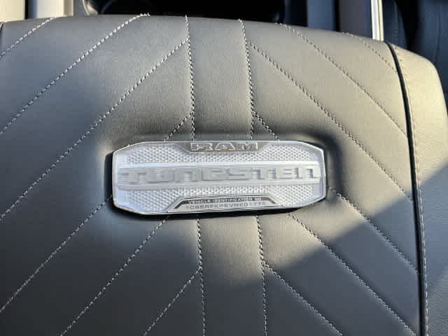 2027 RAM 1500 RAM 1500 TUNGSTEN CREW CAB 4X4 5'7' BOX