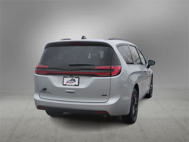2026 Chrysler Pacifica PACIFICA SELECT AWD