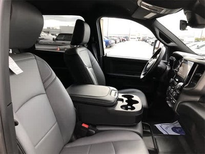 2026 RAM 3500 RAM 3500 TRADESMAN CREW CAB 4X4 8' BOX