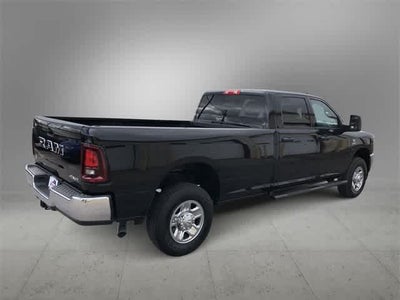 2026 RAM 3500 RAM 3500 TRADESMAN CREW CAB 4X4 8' BOX