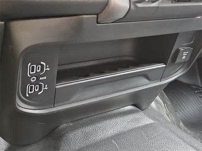 2026 RAM 3500 RAM 3500 TRADESMAN CREW CAB 4X4 8' BOX