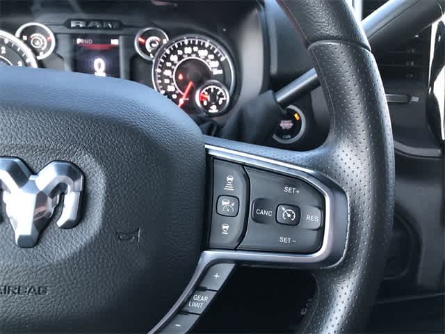 2026 RAM 2500 RAM 2500 BLACK EXPRESS CREW CAB 4X4 6'4' BOX