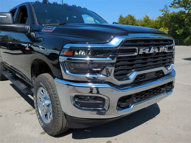 2026 RAM 2500 RAM 2500 TRADESMAN CREW CAB 4X4 6'4' BOX