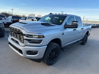 2026 RAM 2500 RAM 2500 BLACK EXPRESS CREW CAB 4X4 6'4' BOX