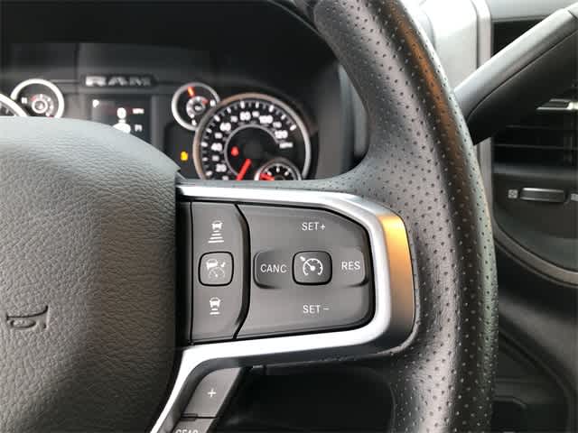 2025 RAM 2500 RAM 2500 TRADESMAN CREW CAB 4X4 6'4' BOX