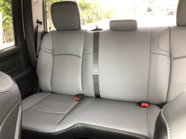 2026 RAM 3500 RAM 3500 TRADESMAN CREW CAB 4X4 8' BOX