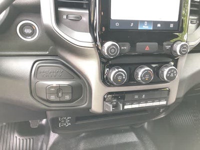2026 RAM 3500 RAM 3500 TRADESMAN CREW CAB 4X4 8' BOX