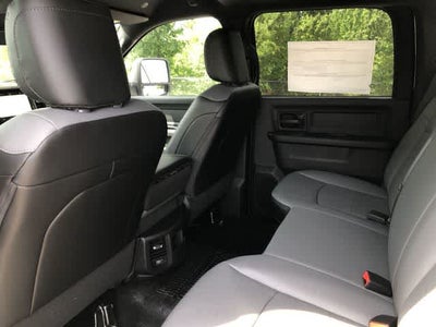 2026 RAM 3500 RAM 3500 TRADESMAN CREW CAB 4X4 8' BOX