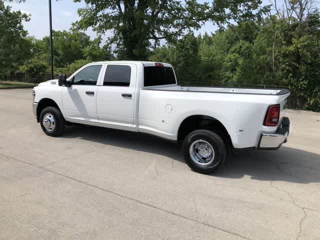 2026 RAM 3500 RAM 3500 TRADESMAN CREW CAB 4X4 8' BOX