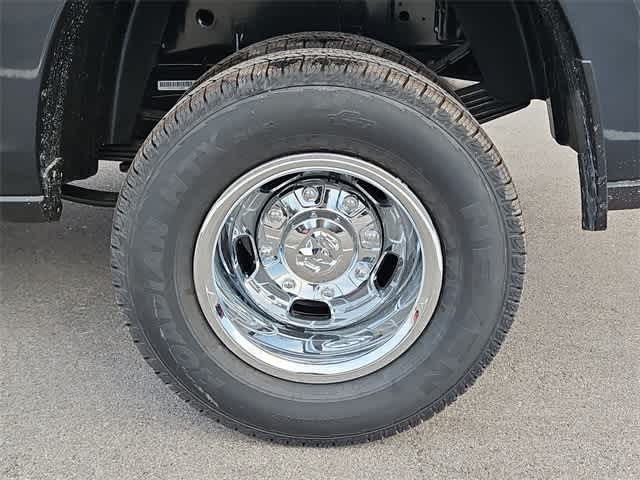 2026 RAM 3500 RAM 3500 TRADESMAN CREW CAB 4X4 8' BOX