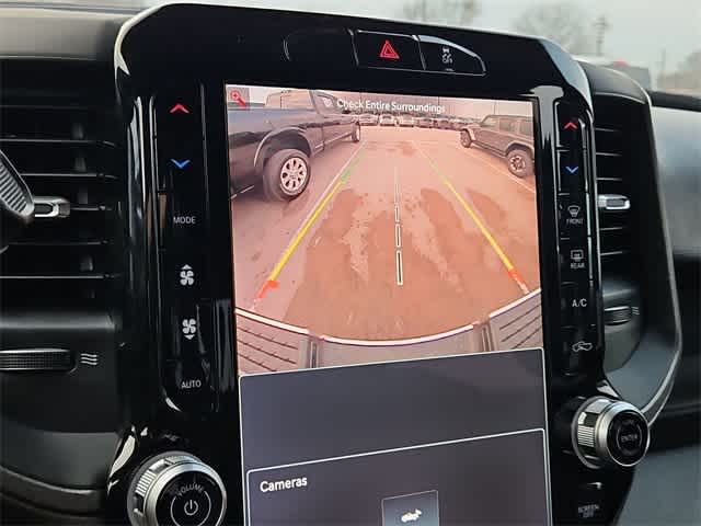 2026 RAM 3500 RAM 3500 TRADESMAN CREW CAB 4X4 8' BOX