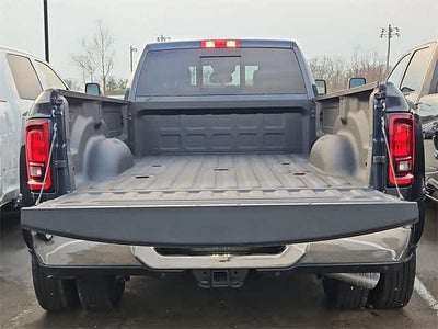 2026 RAM 3500 RAM 3500 TRADESMAN CREW CAB 4X4 8' BOX