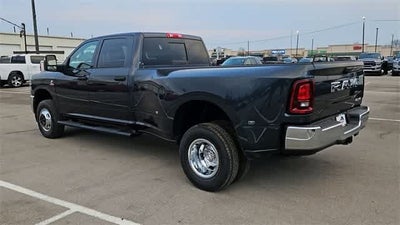 2026 RAM 3500 RAM 3500 TRADESMAN CREW CAB 4X4 8' BOX