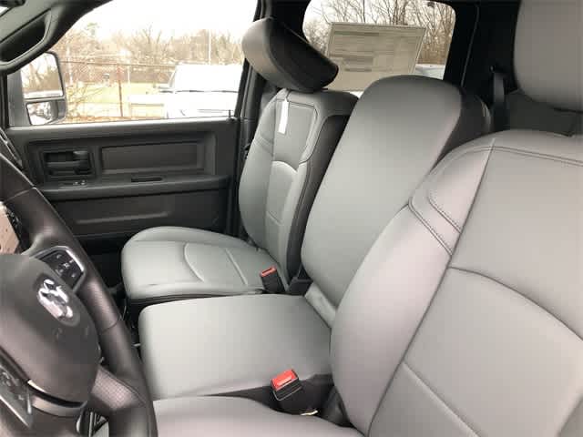 2026 RAM 3500 RAM 3500 TRADESMAN CREW CAB 4X4 8' BOX