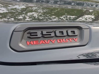 2026 RAM 3500 RAM 3500 TRADESMAN CREW CAB 4X4 8' BOX