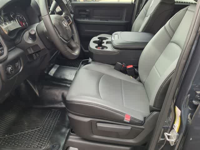 2026 RAM 3500 RAM 3500 TRADESMAN CREW CAB 4X4 8' BOX