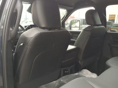 2026 RAM 3500 RAM 3500 TRADESMAN CREW CAB 4X4 8' BOX