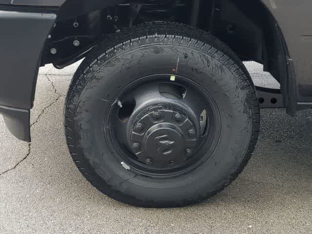 2026 RAM 3500 RAM 3500 TRADESMAN CREW CAB 4X4 8' BOX