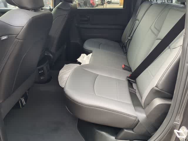 2026 RAM 3500 RAM 3500 TRADESMAN CREW CAB 4X4 8' BOX