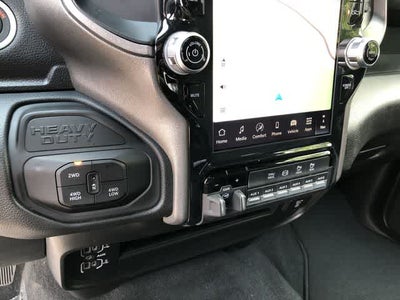 2026 RAM 3500 RAM 3500 TRADESMAN CREW CAB 4X4 8' BOX