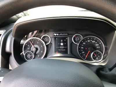 2026 RAM 3500 RAM 3500 TRADESMAN CREW CAB 4X4 8' BOX