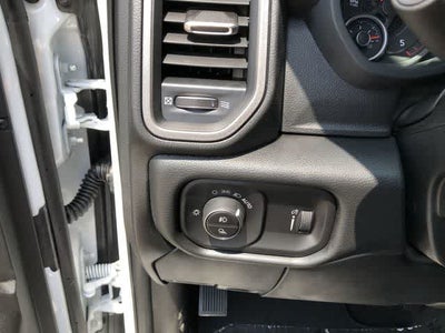 2026 RAM 3500 RAM 3500 TRADESMAN CREW CAB 4X4 8' BOX