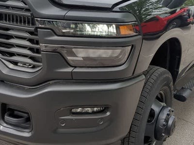 2026 RAM 3500 RAM 3500 TRADESMAN CREW CAB 4X4 8' BOX