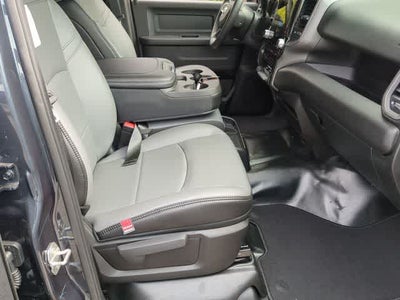 2026 RAM 3500 RAM 3500 TRADESMAN CREW CAB 4X4 8' BOX
