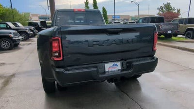 2026 RAM 3500 RAM 3500 TRADESMAN CREW CAB 4X4 8' BOX