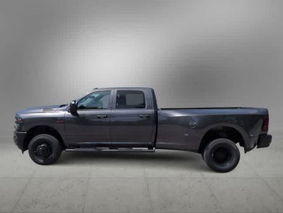 2026 RAM 3500 RAM 3500 TRADESMAN CREW CAB 4X4 8' BOX