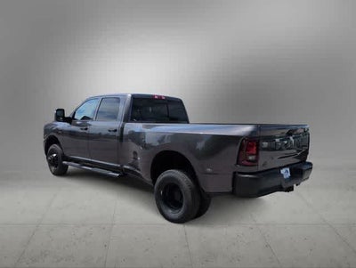 2026 RAM 3500 RAM 3500 TRADESMAN CREW CAB 4X4 8' BOX