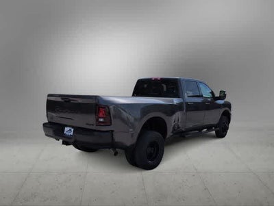 2026 RAM 3500 RAM 3500 TRADESMAN CREW CAB 4X4 8' BOX
