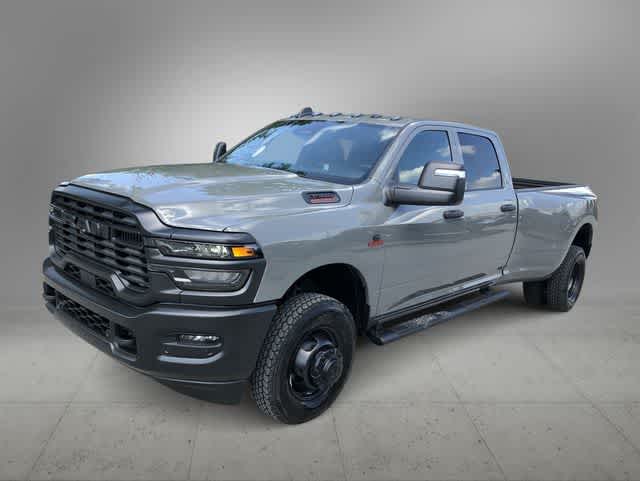 2026 RAM 3500 RAM 3500 TRADESMAN CREW CAB 4X4 8' BOX