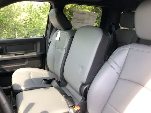 2026 RAM 3500 RAM 3500 TRADESMAN CREW CAB 4X4 8' BOX