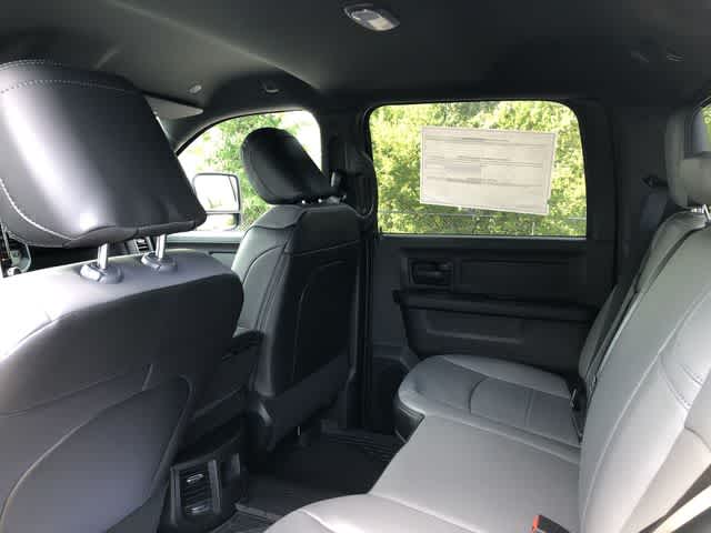 2026 RAM 3500 RAM 3500 TRADESMAN CREW CAB 4X4 8' BOX