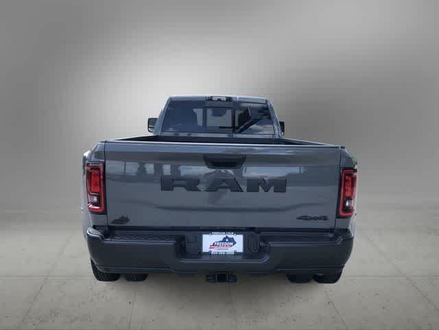 2026 RAM 3500 RAM 3500 TRADESMAN CREW CAB 4X4 8' BOX
