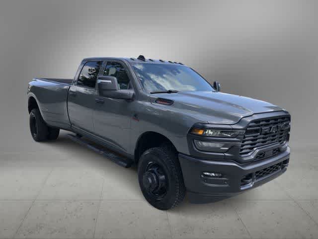 2026 RAM 3500 RAM 3500 TRADESMAN CREW CAB 4X4 8' BOX