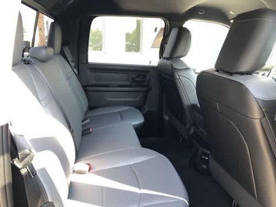 2026 RAM 3500 RAM 3500 TRADESMAN CREW CAB 4X4 8' BOX