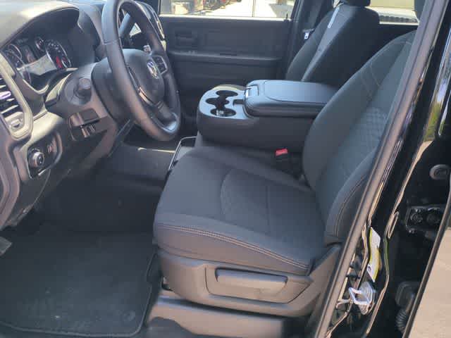 2026 RAM 3500 RAM 3500 TRADESMAN CREW CAB 4X4 8' BOX