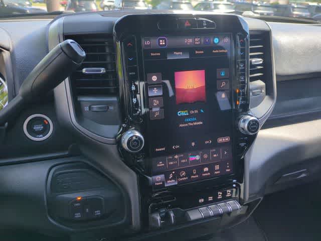 2026 RAM 3500 RAM 3500 TRADESMAN CREW CAB 4X4 8' BOX