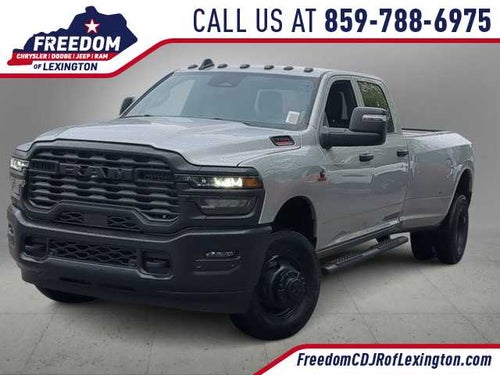 2026 RAM 3500 RAM 3500 TRADESMAN CREW CAB 4X4 8' BOX